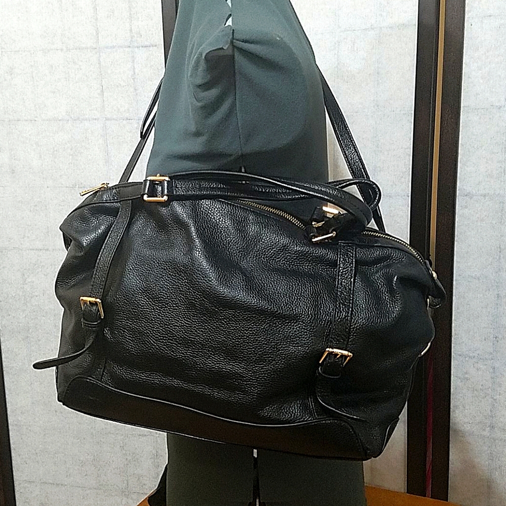 Ora Delphine Black Leather Satchel